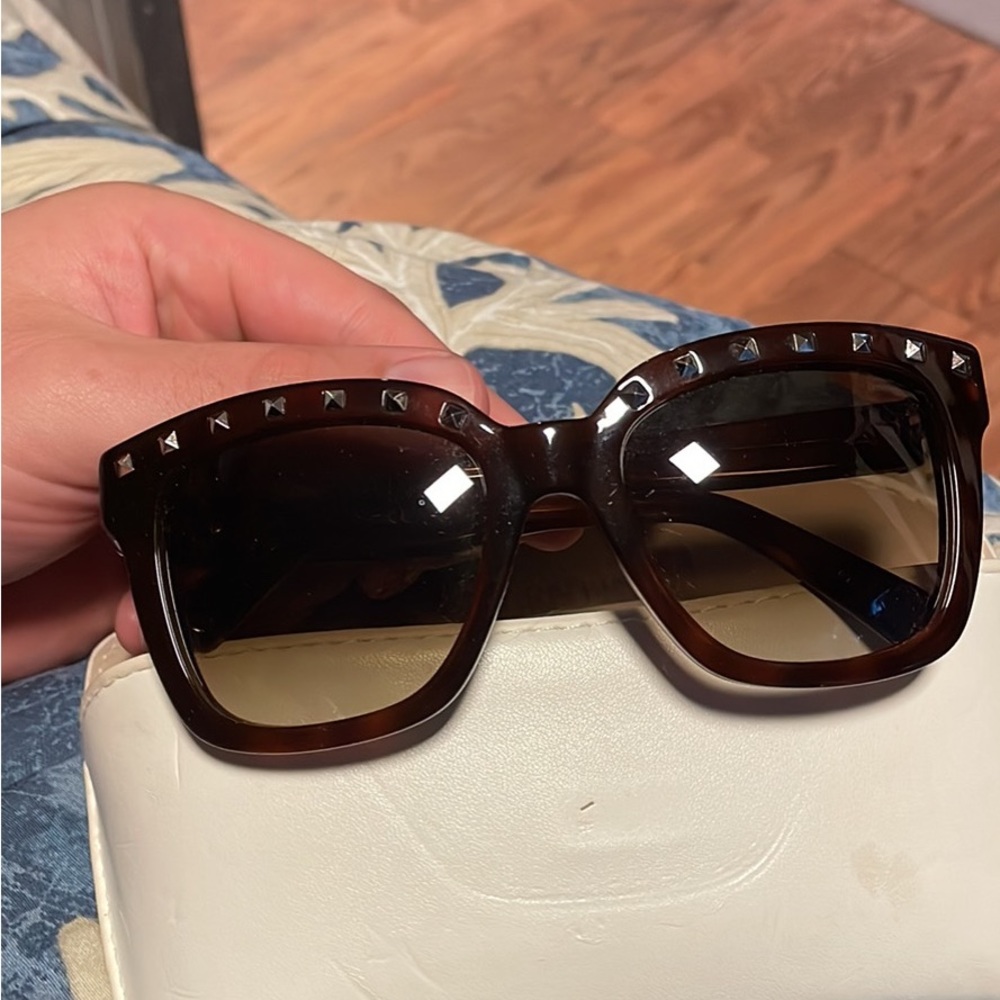 Women’s Valentino sunglasses